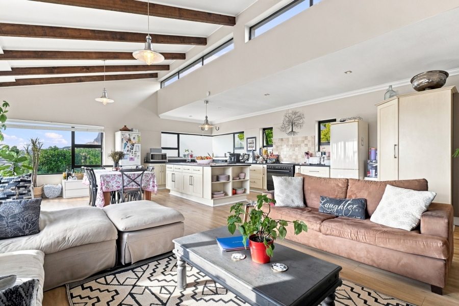 5 Bedroom Property for Sale in Stonehurst Mountain Estate Western Cape